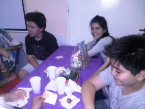 Los chicos, contentos por la alegría compartida.