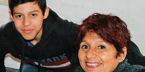 silvina_salvatierra_con_su_hijo