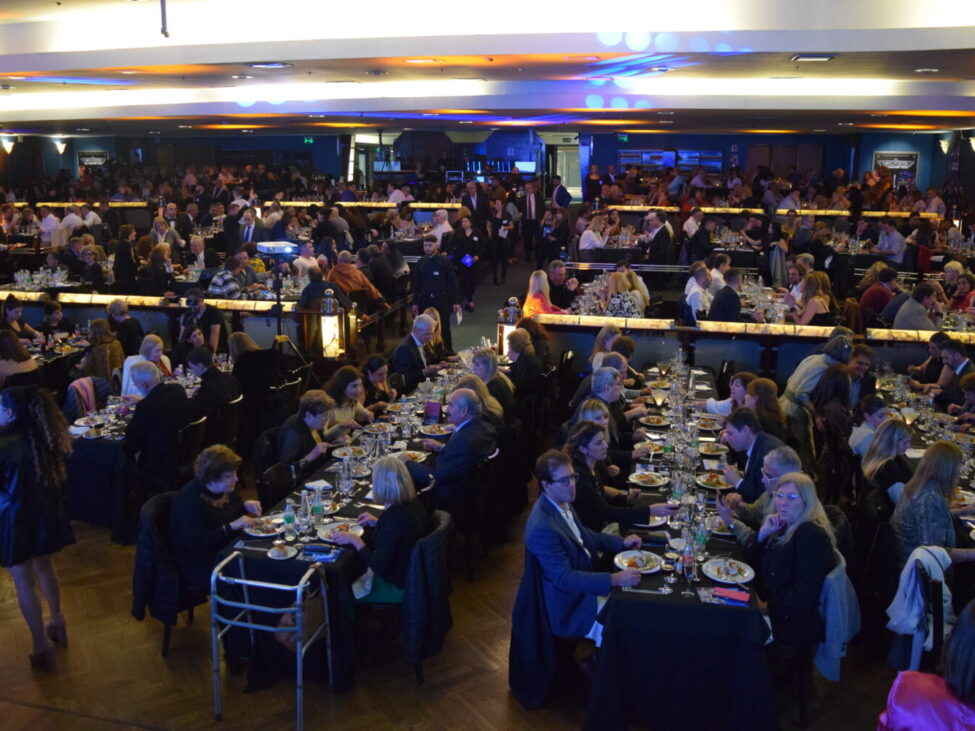 cena anual 2023