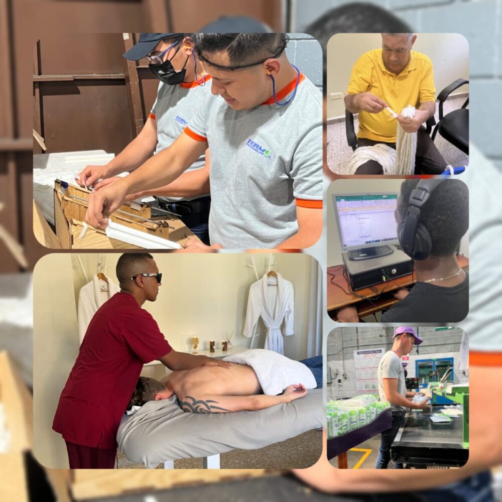 El Programa ÁGORA es una iniciativa de la fundación ONCE para América Latina (FOAL) que se implementa en nuestra región desde 2006. Desde 2025, trabaja en conjunto con la Obra del Padre Mario. En la Argentina, miles de personas ciegas y con baja visión mejoraron sus habilidades para el trabajo y obtuvieron un puesto laboral, un paso definitivo hacia la inclusión real.