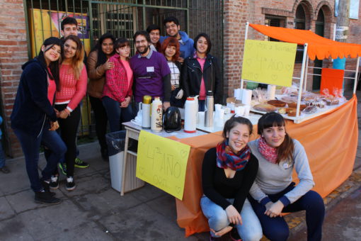 Stand de alumnos de la Escuela Secundaria.